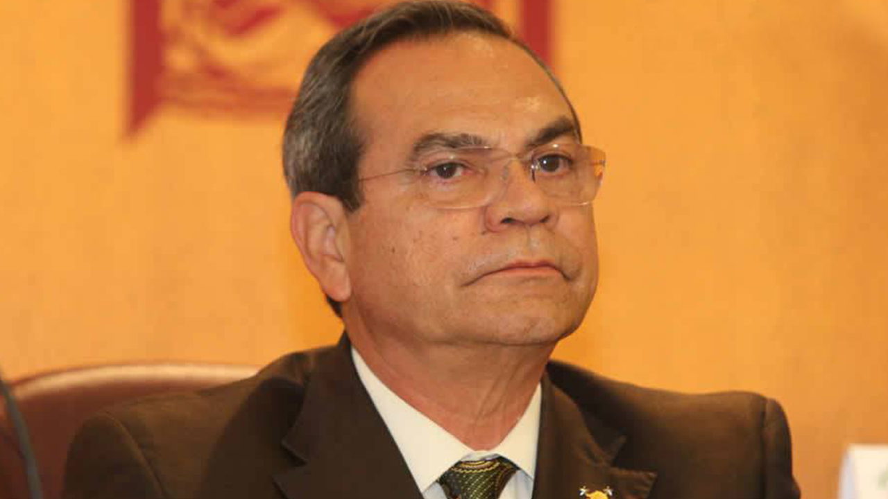 Detienen al general Sócrates Herrera involucrado en red de 'huachicoleo