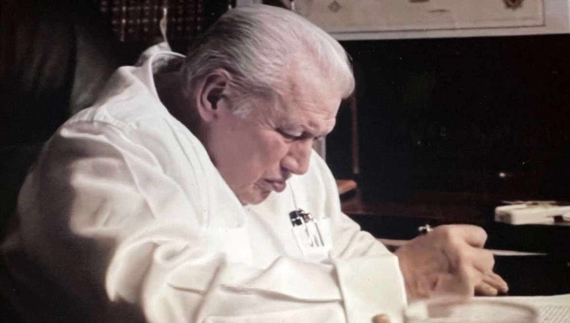Mario Ranito Fallece Mario Renato Menéndez, fundador del periódico